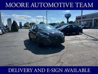 2025 Nissan Versa SR