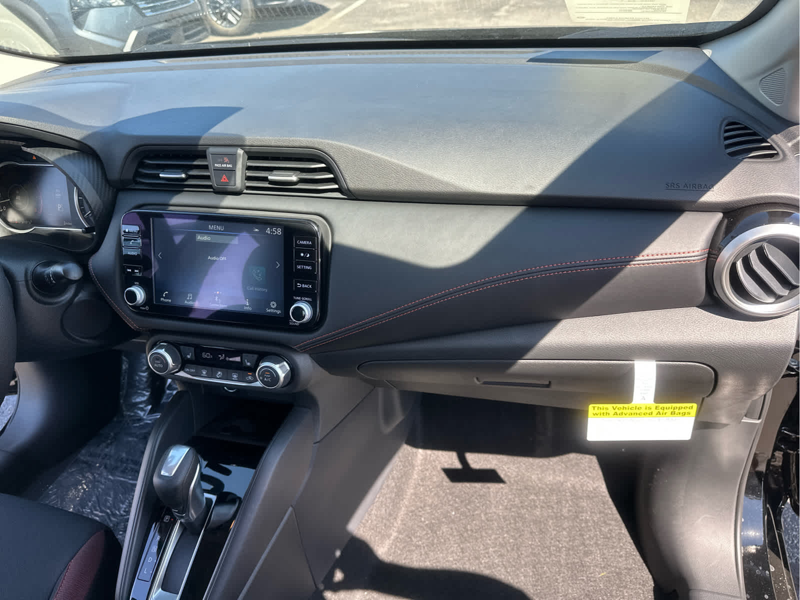 2025 Nissan Versa SR