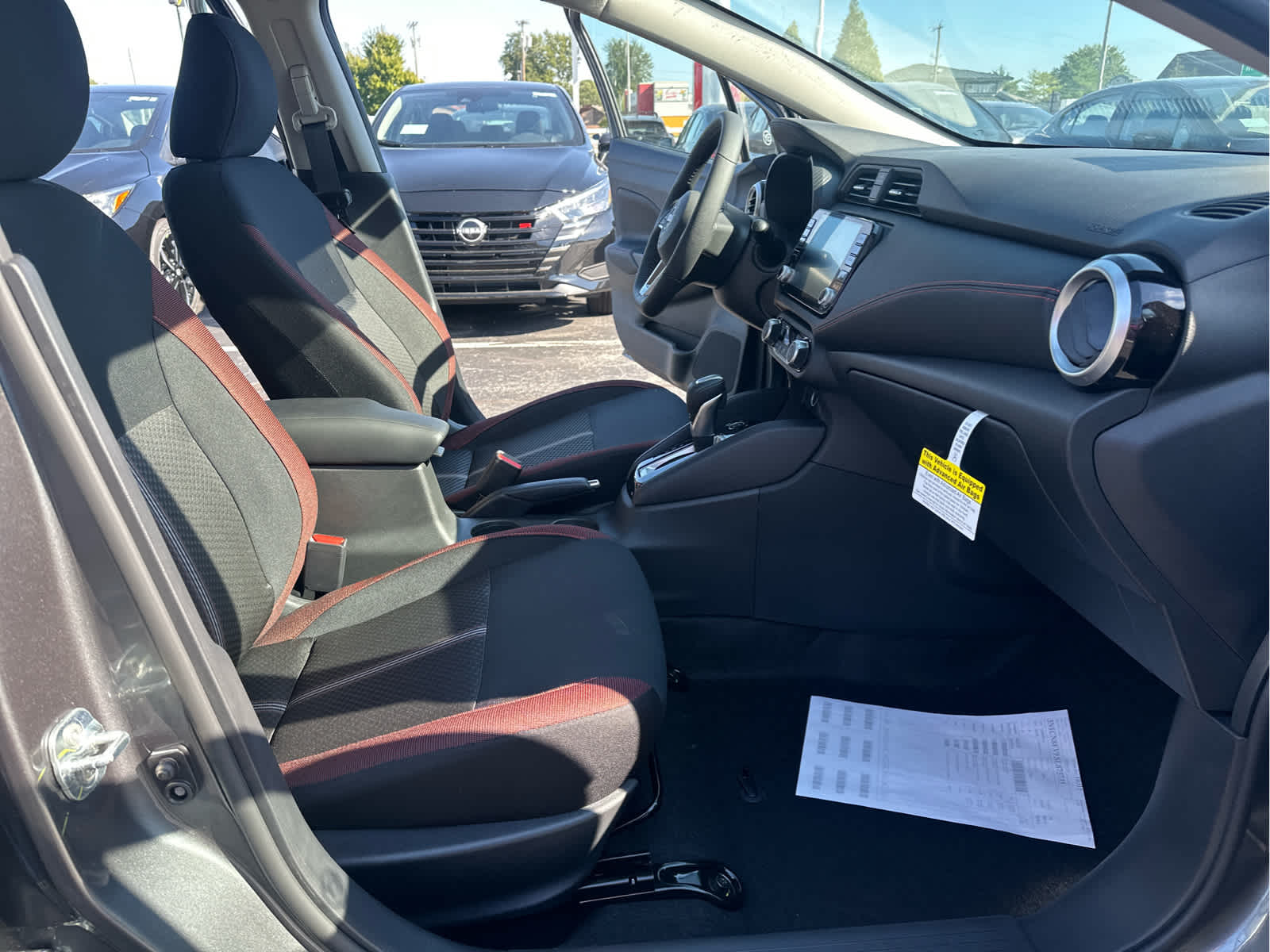 2025 Nissan Versa SR