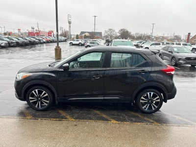 2020 Nissan Kicks SR