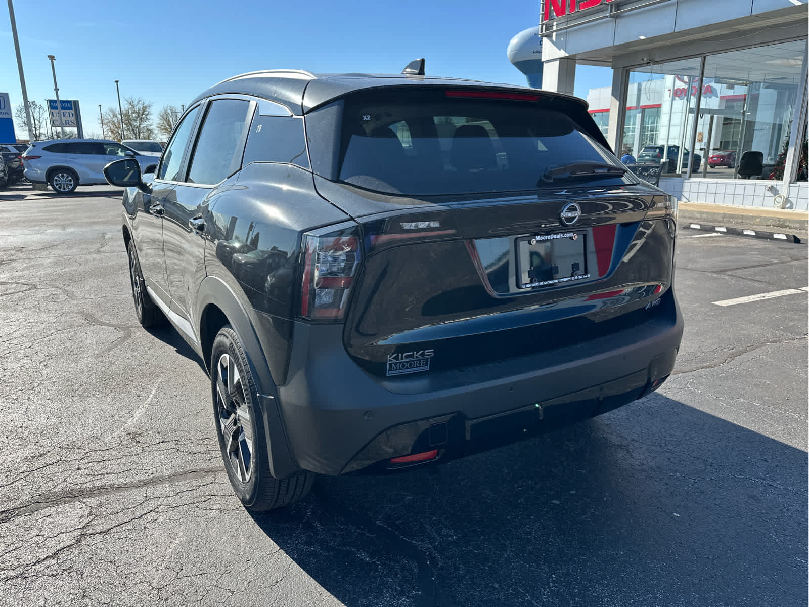 2025 Nissan Kicks SV