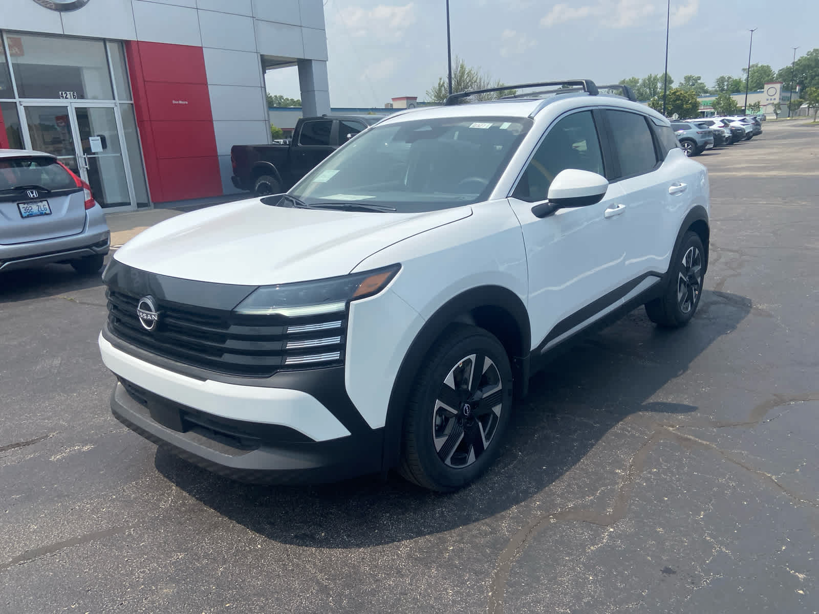 2025 Nissan Kicks SV