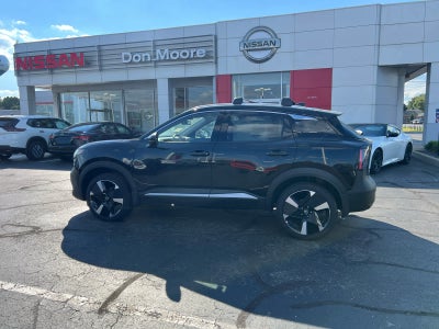 2025 Nissan Kicks SR