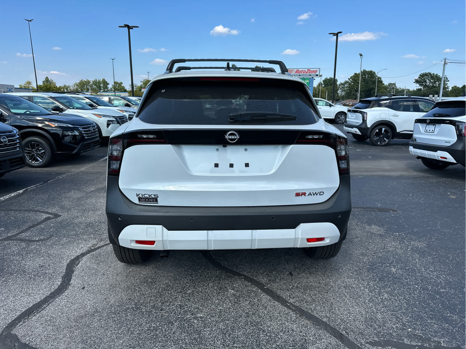 2026 Nissan Kicks SR