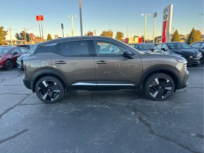 2026 Nissan Kicks SR