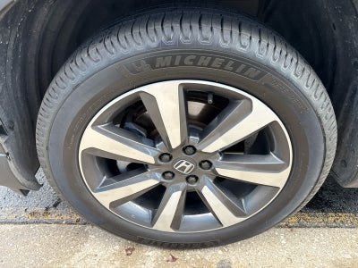 2023 Honda Pilot Touring