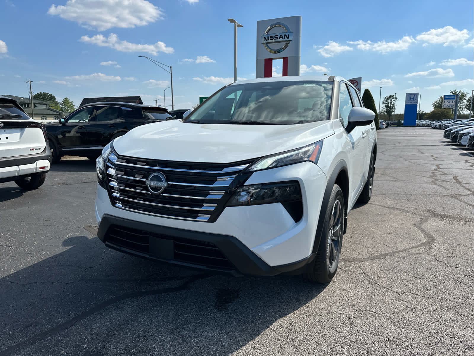 2026 Nissan Rogue SV