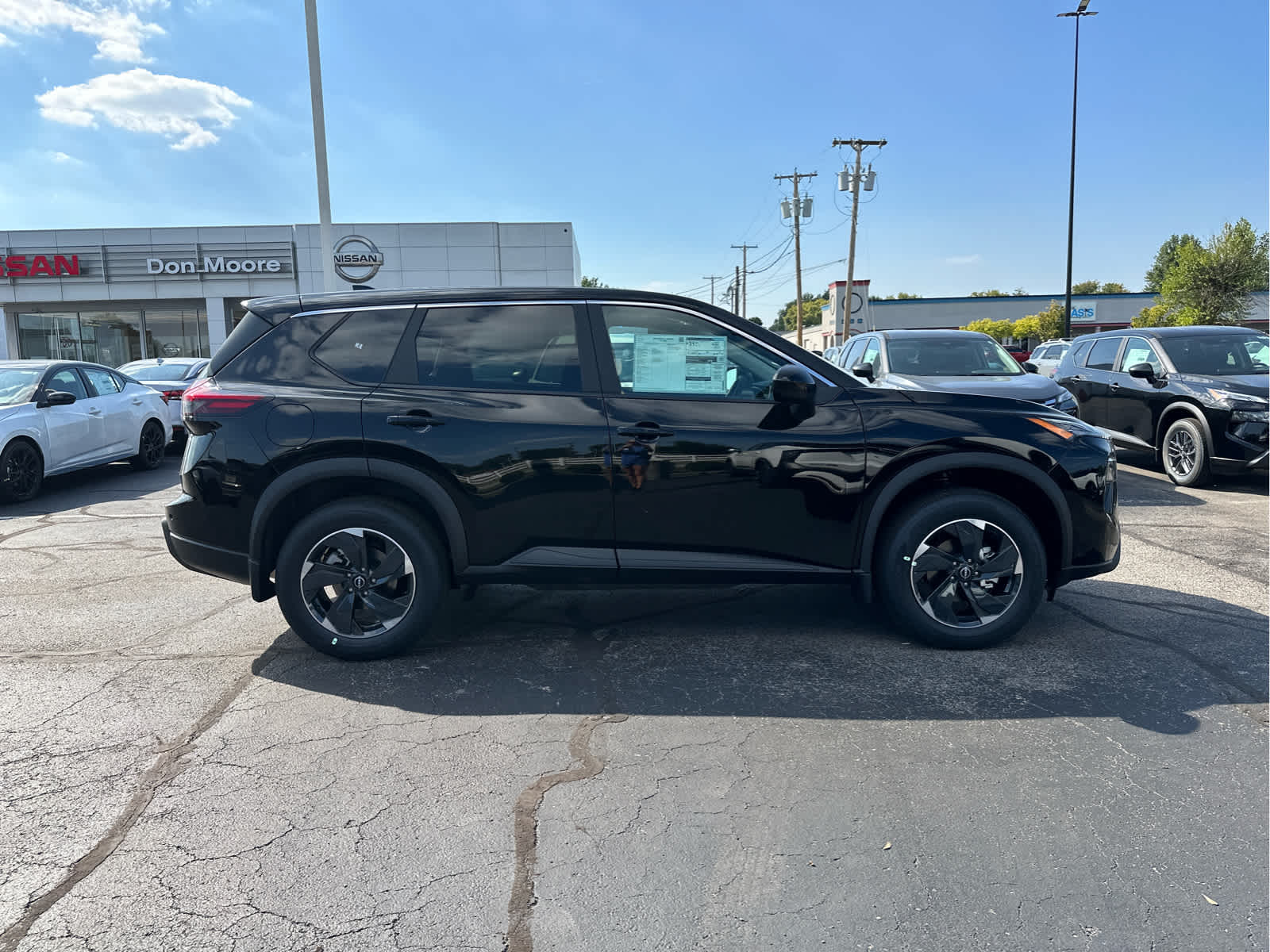 2026 Nissan Rogue SV