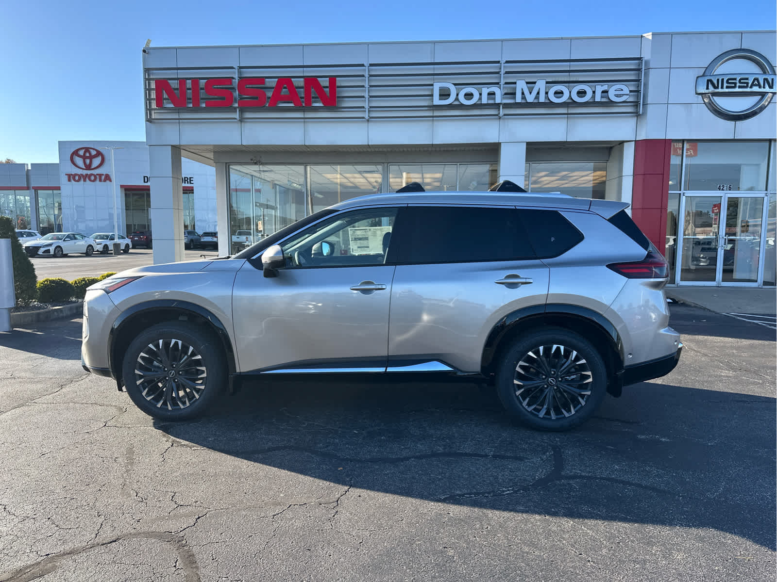 2026 Nissan Rogue Platinum