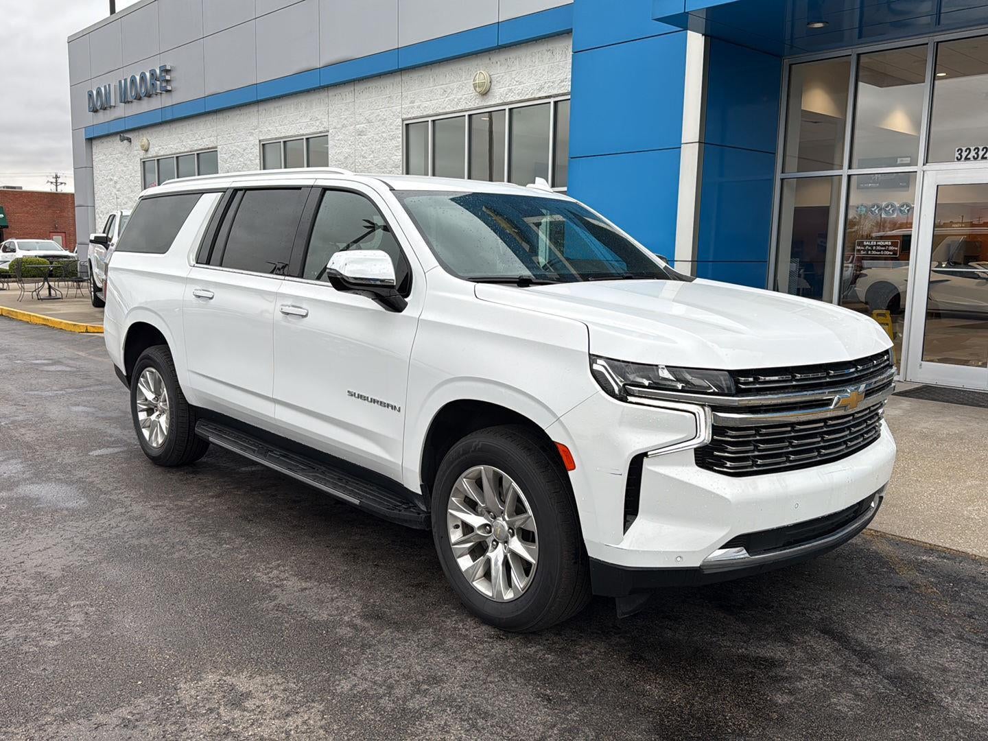 2023 Chevrolet Suburban Premier