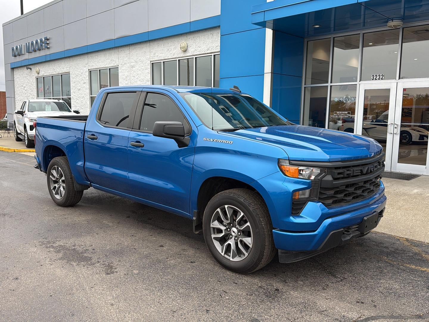 2024 Chevrolet Silverado 1500 Custom