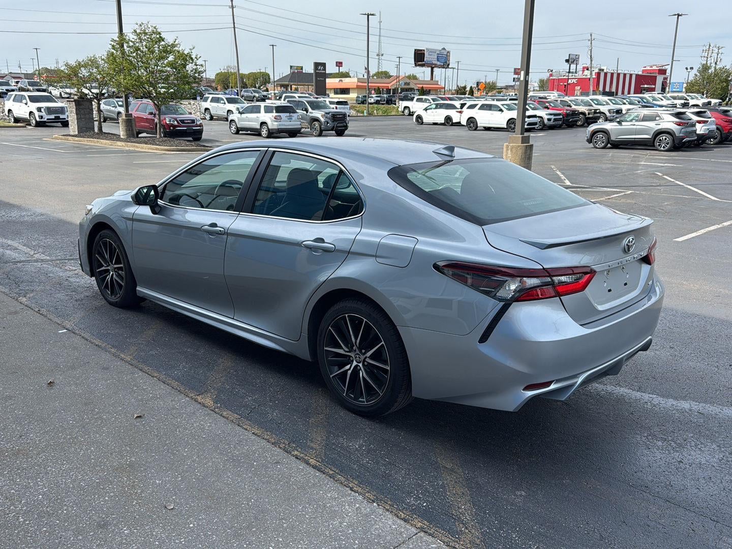 2024 Toyota Camry SE