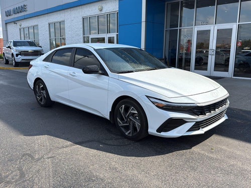 2025 Hyundai Elantra SEL Sport