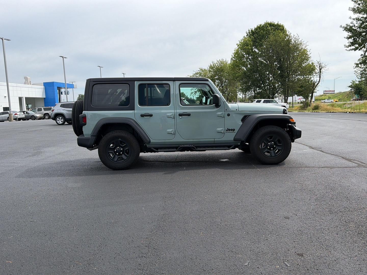 2024 Jeep Wrangler Sport