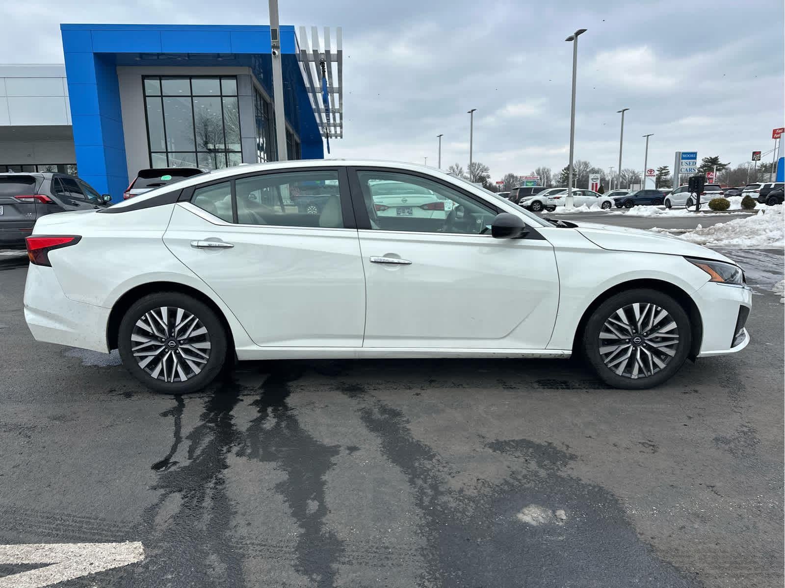 2025 Nissan ALTIMA SV