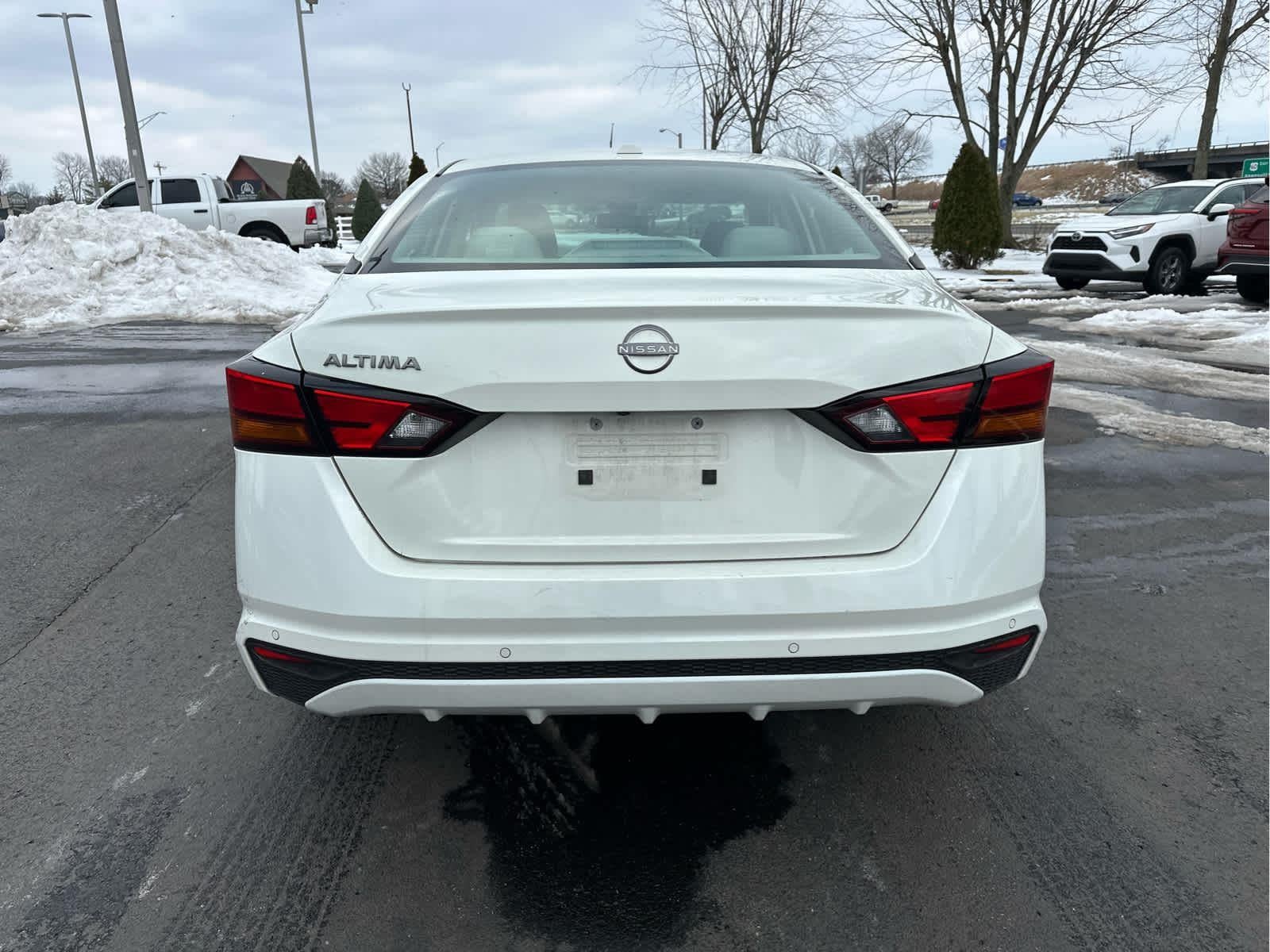 2025 Nissan ALTIMA SV