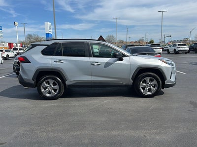 2025 TOYOTA TRUCK RAV4 HYBRID LE