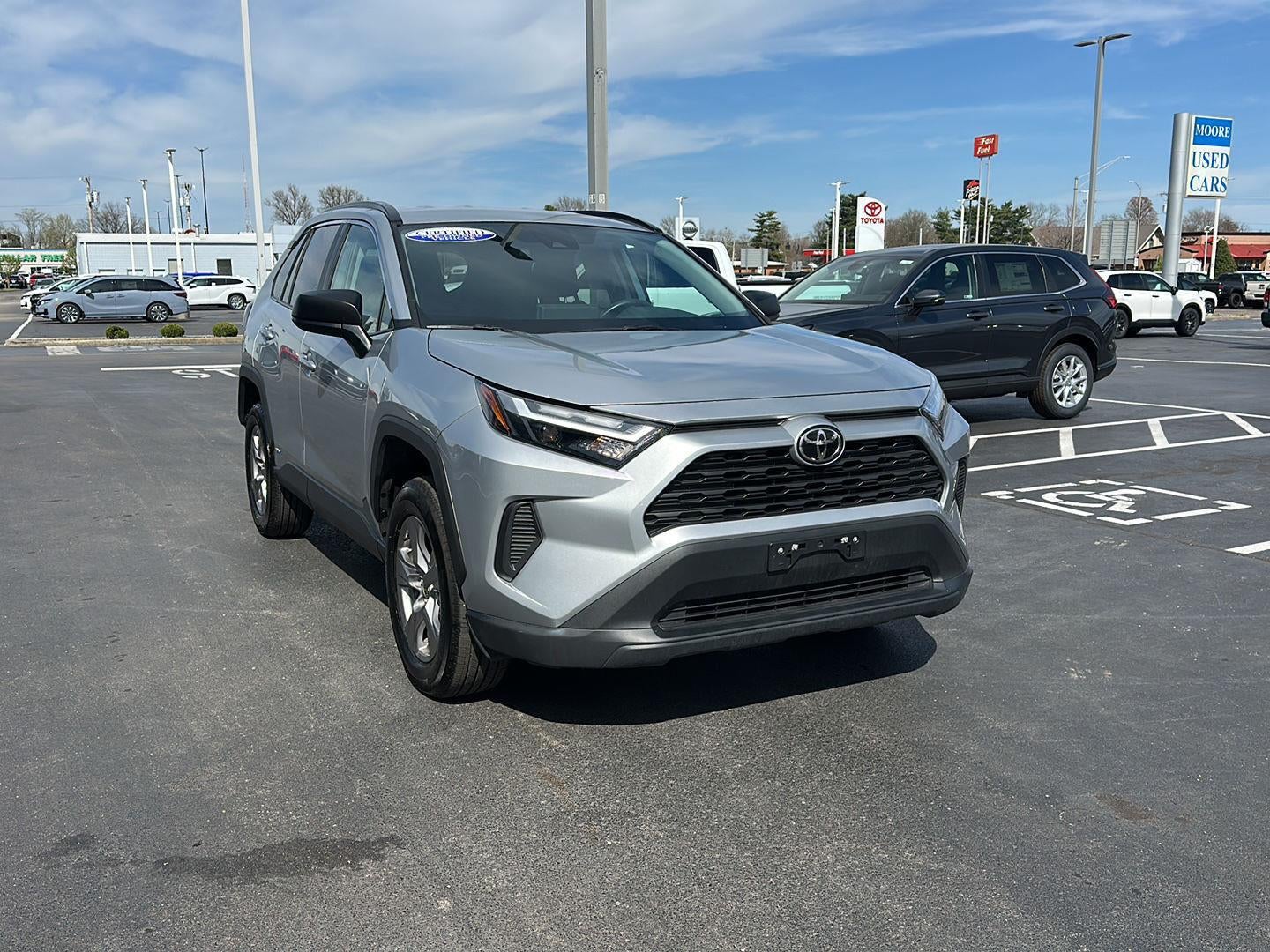 2025 TOYOTA TRUCK RAV4 HYBRID LE
