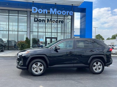 2024 TOYOTA TRUCK RAV4 XLE