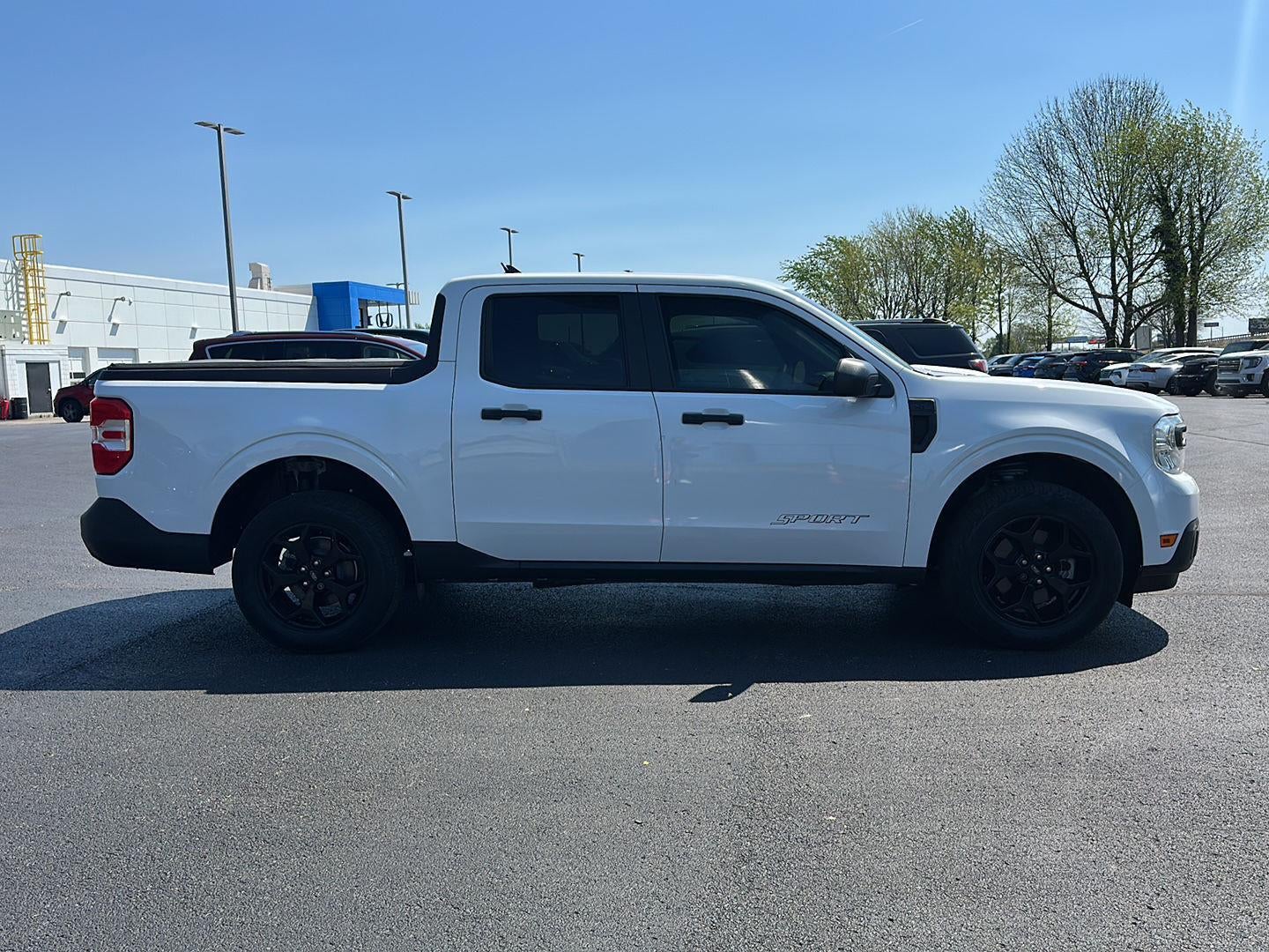 2022 Ford Maverick XL