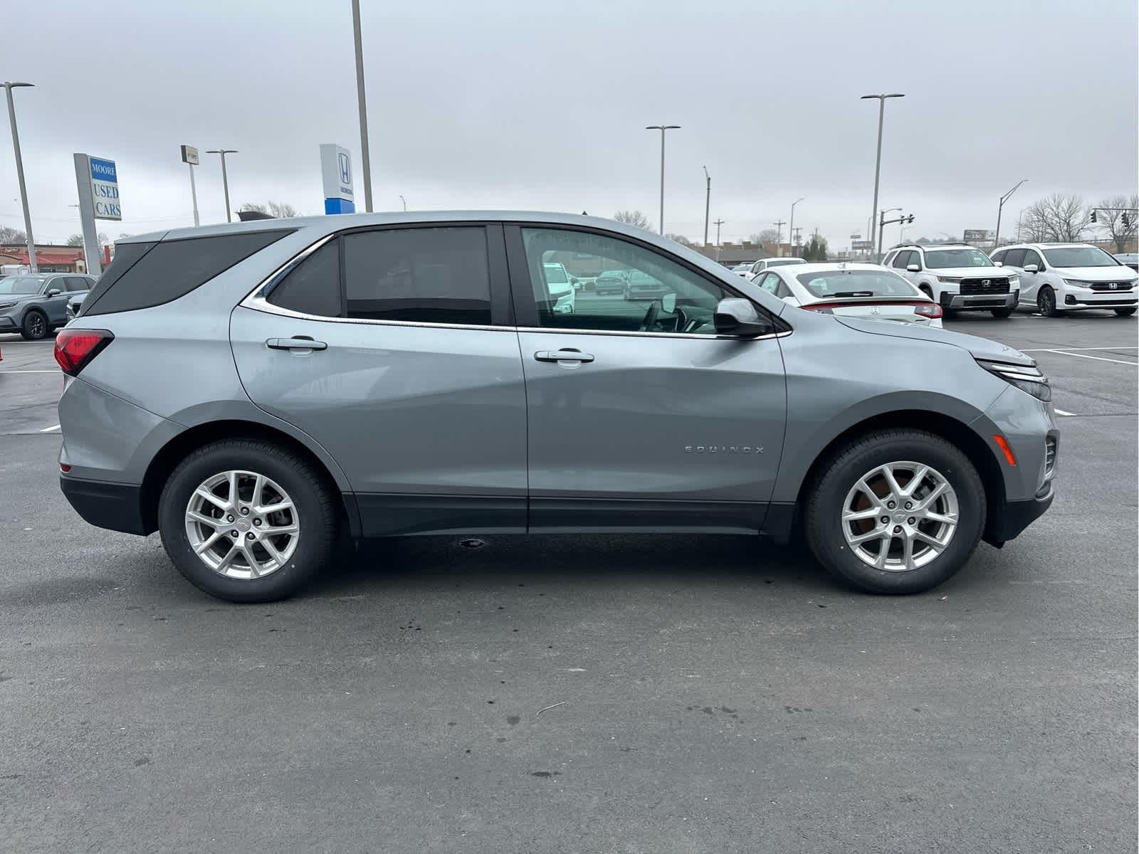 2024 CHEVROLET TRUCK EQUINOX LT