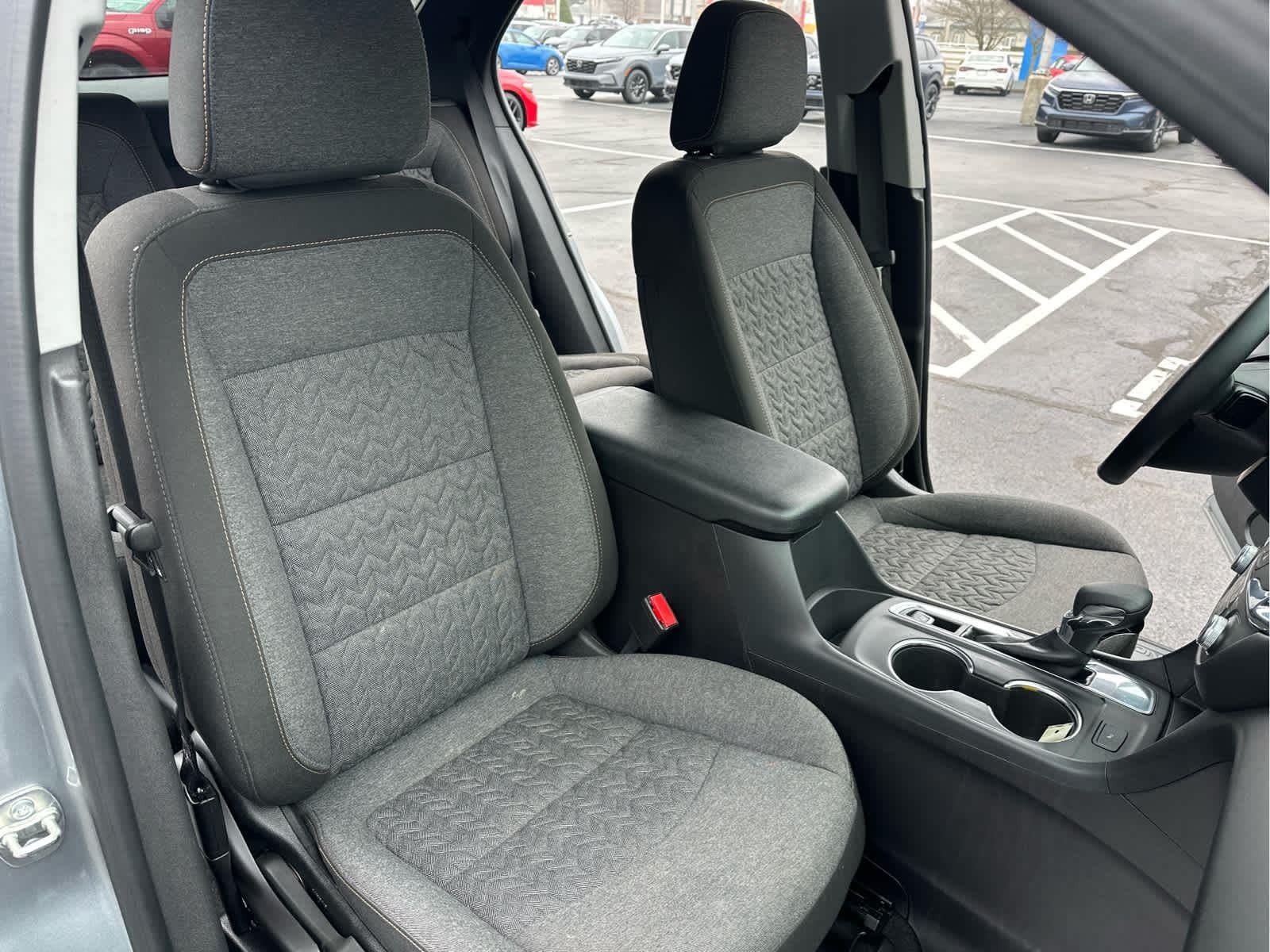 2024 CHEVROLET TRUCK EQUINOX LT