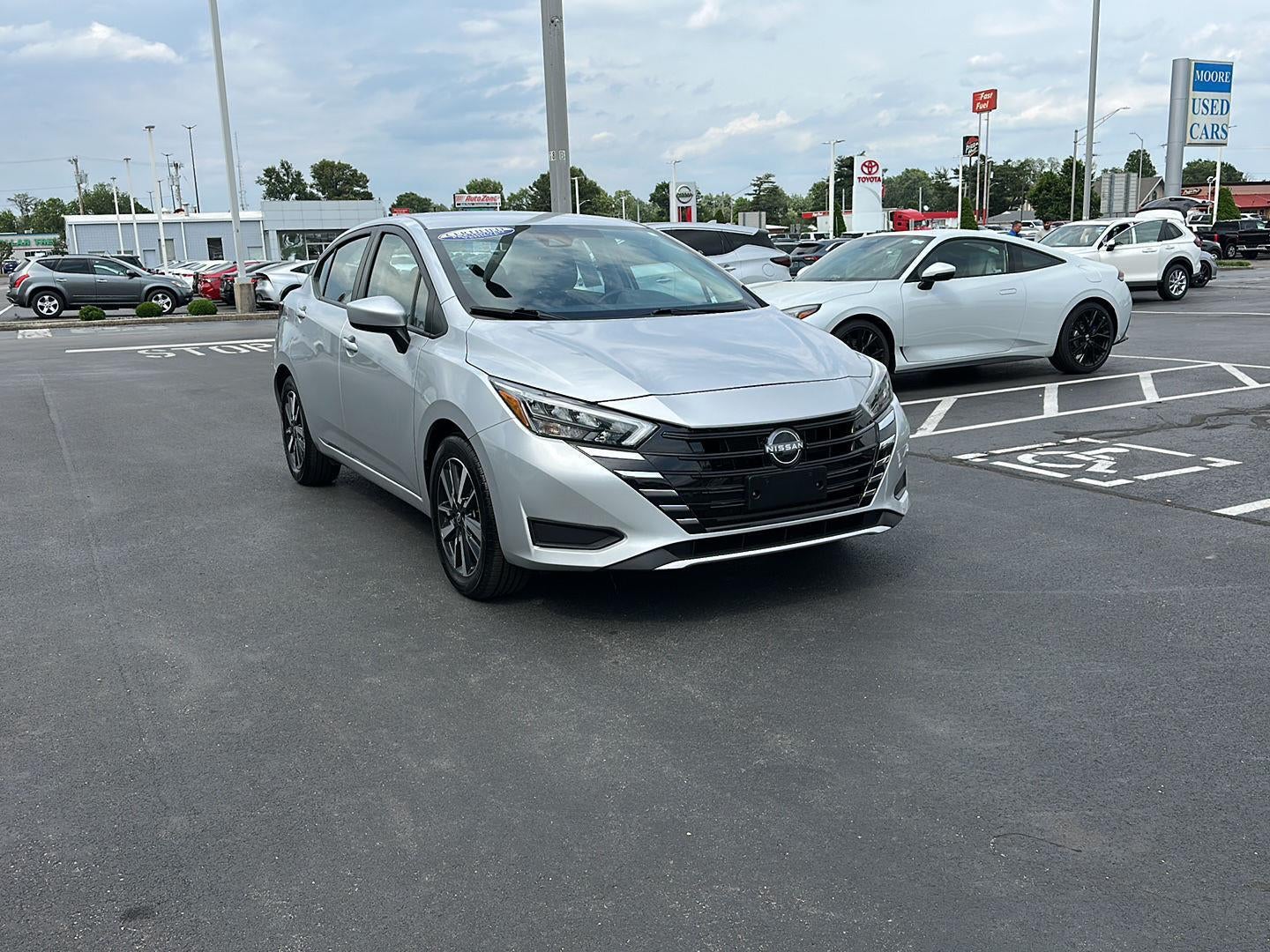 2025 Nissan Versa SV