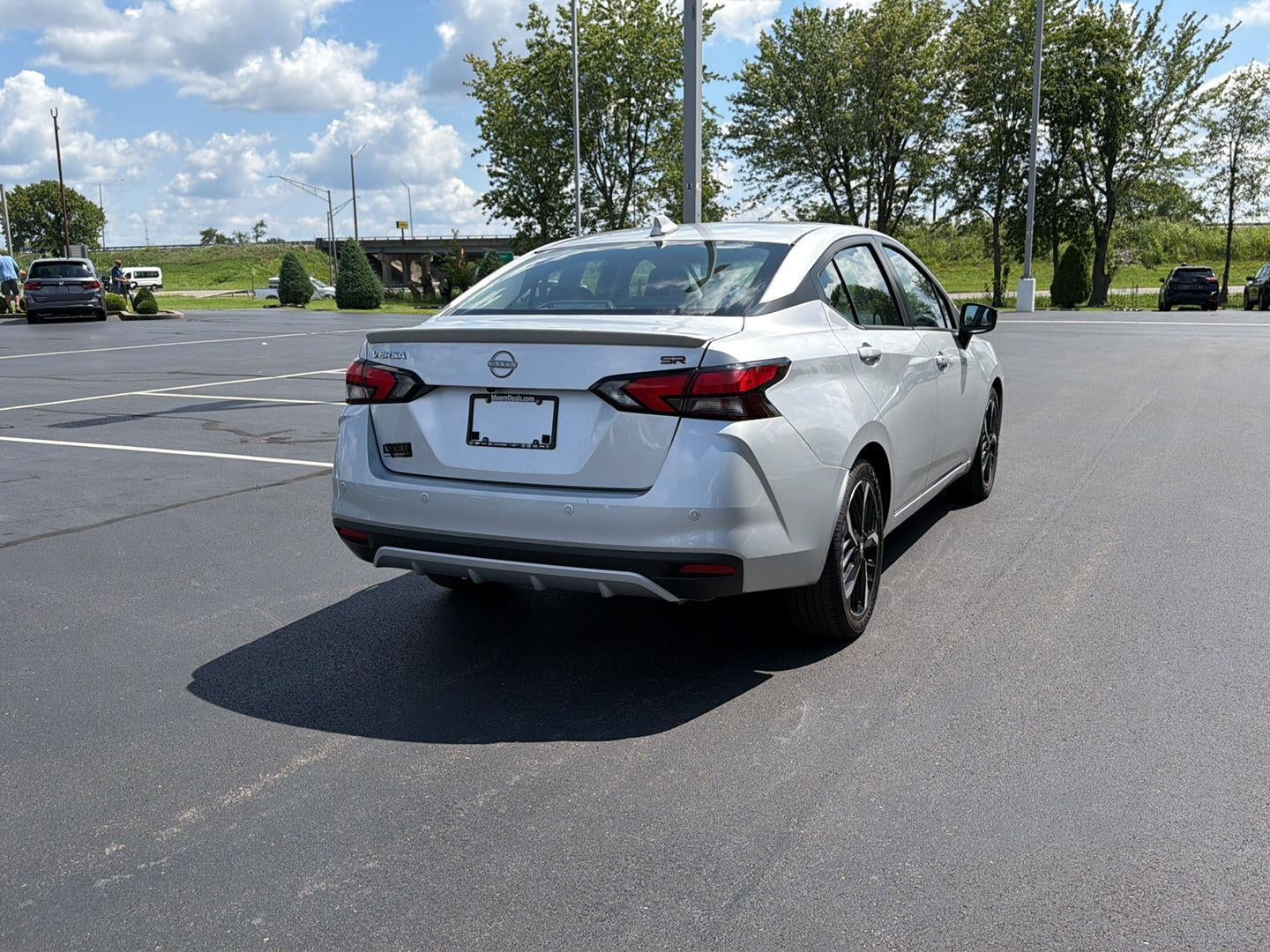2024 Nissan Versa SR