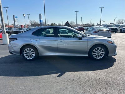 2024 Toyota CAMRY LE