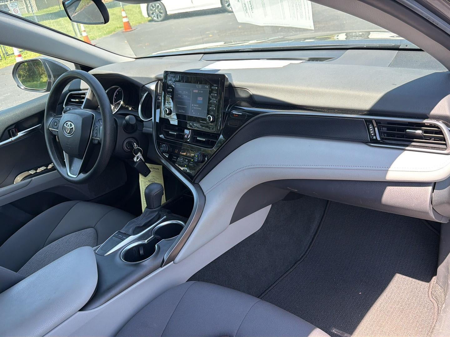 2022 Toyota Camry LE