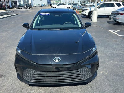 2025 Toyota CAMRY LE