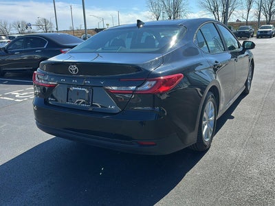 2025 Toyota CAMRY LE