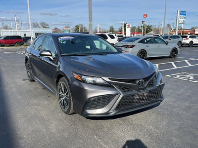 2023 Toyota CAMRY SE