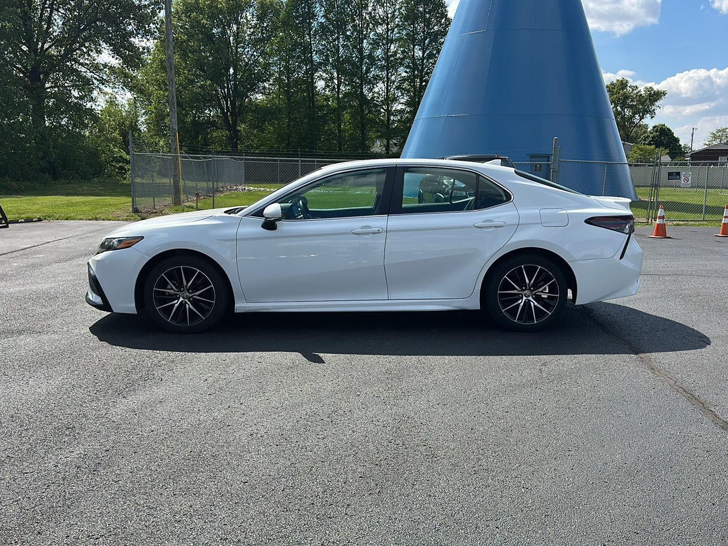 2024 Toyota Camry SE