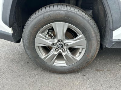 2025 TOYOTA TRUCK RAV4 HYBRID LE