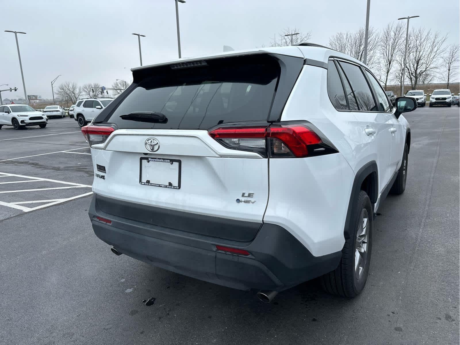 2025 TOYOTA TRUCK RAV4 HYBRID LE
