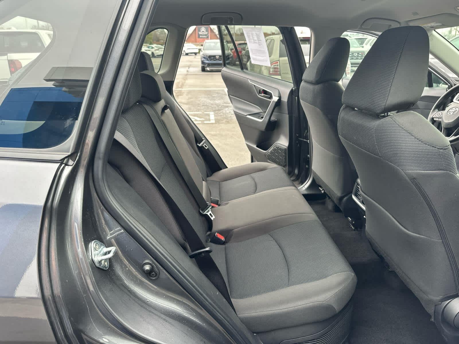 2025 TOYOTA TRUCK RAV4 HYBRID LE