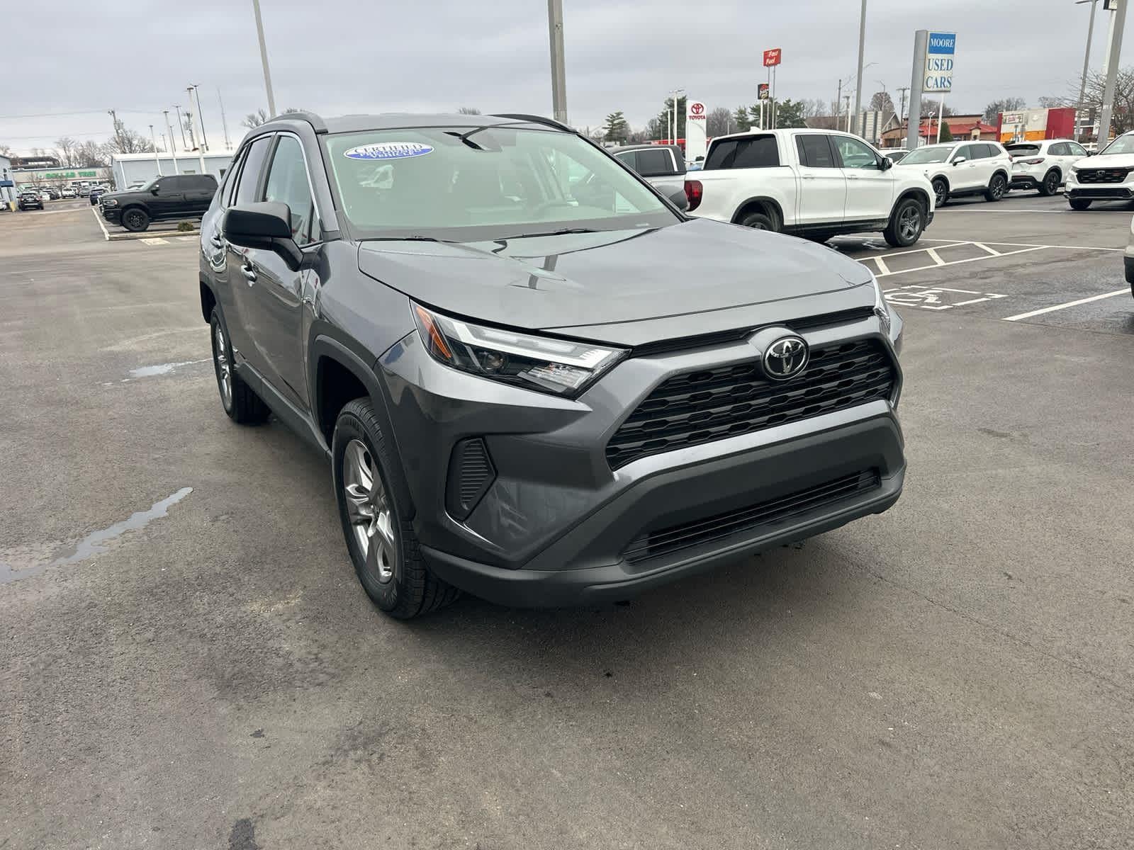 2025 TOYOTA TRUCK RAV4 HYBRID LE