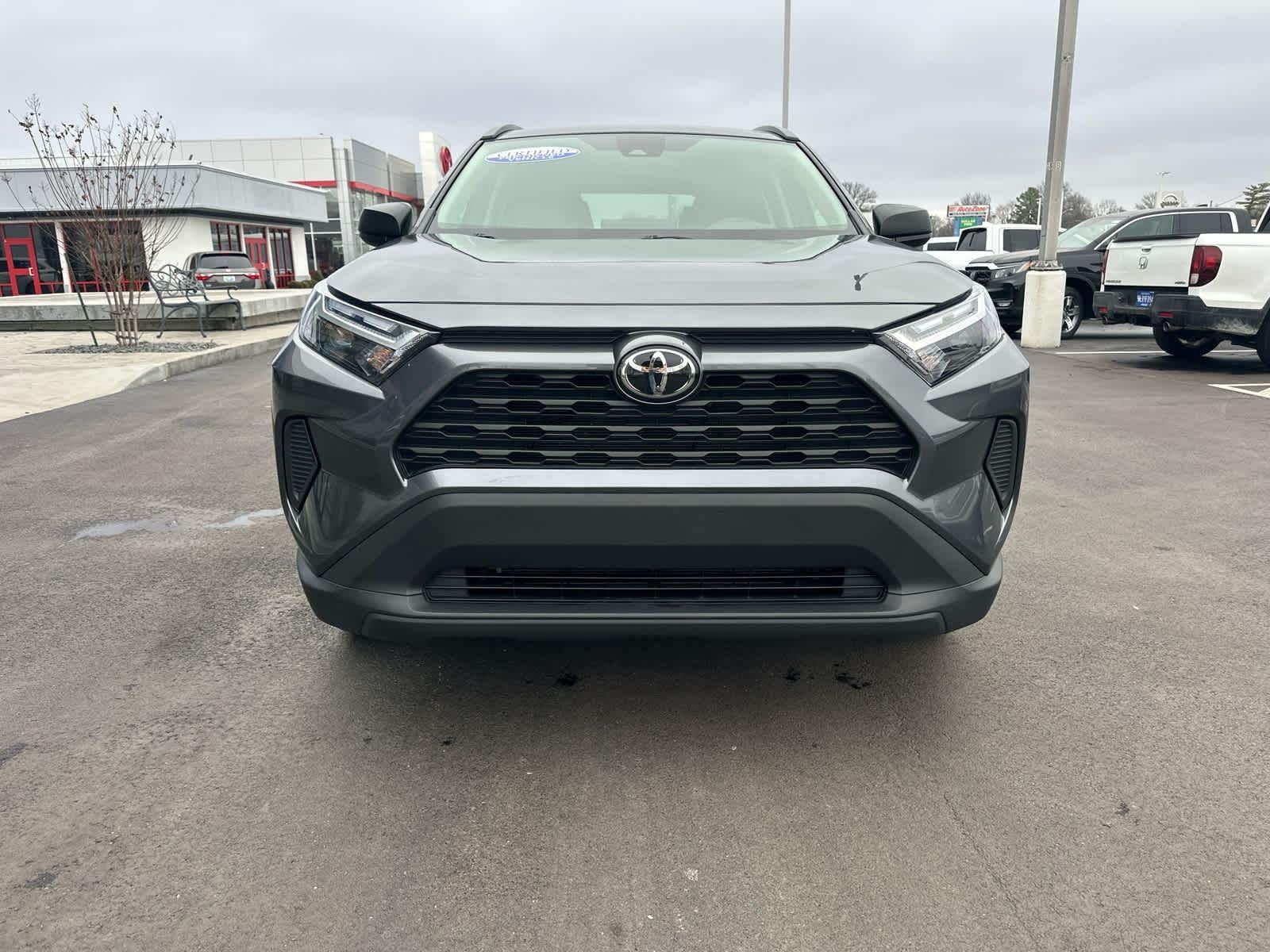 2025 TOYOTA TRUCK RAV4 HYBRID LE