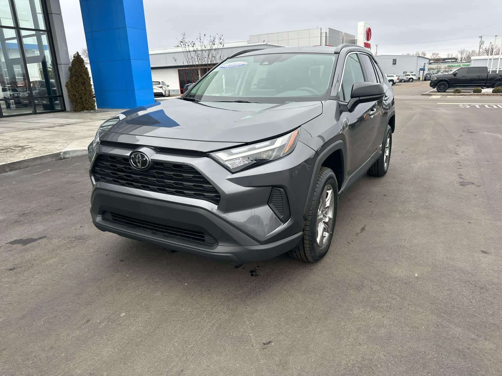 2025 TOYOTA TRUCK RAV4 HYBRID LE
