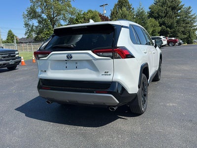 2023 Toyota RAV4 Hybrid SE