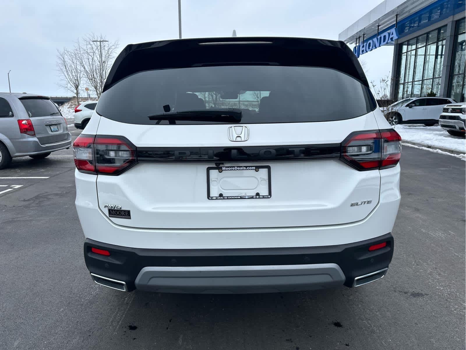 2023 Honda PILOT ELITE