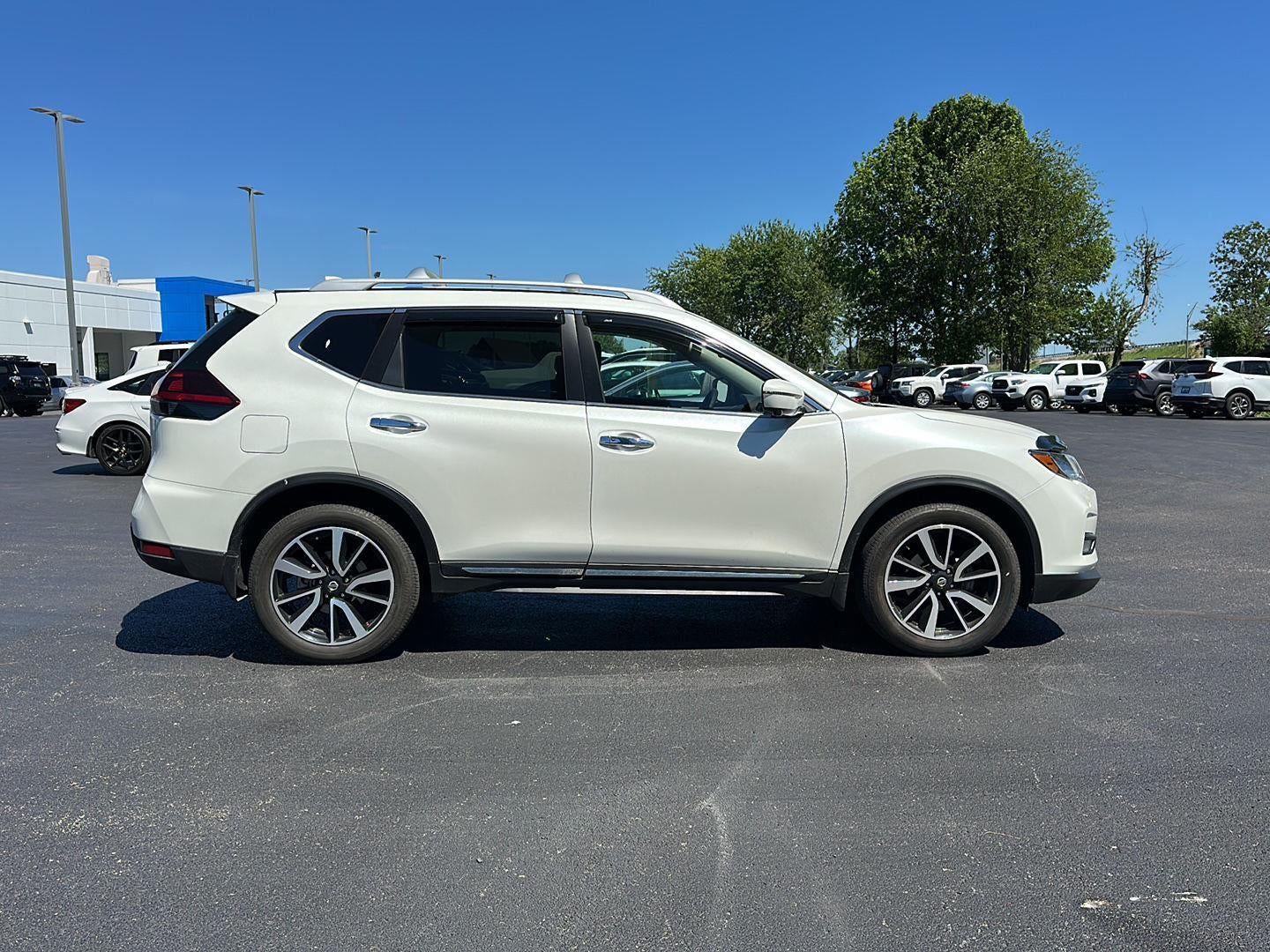 2020 Nissan ROGUE SL