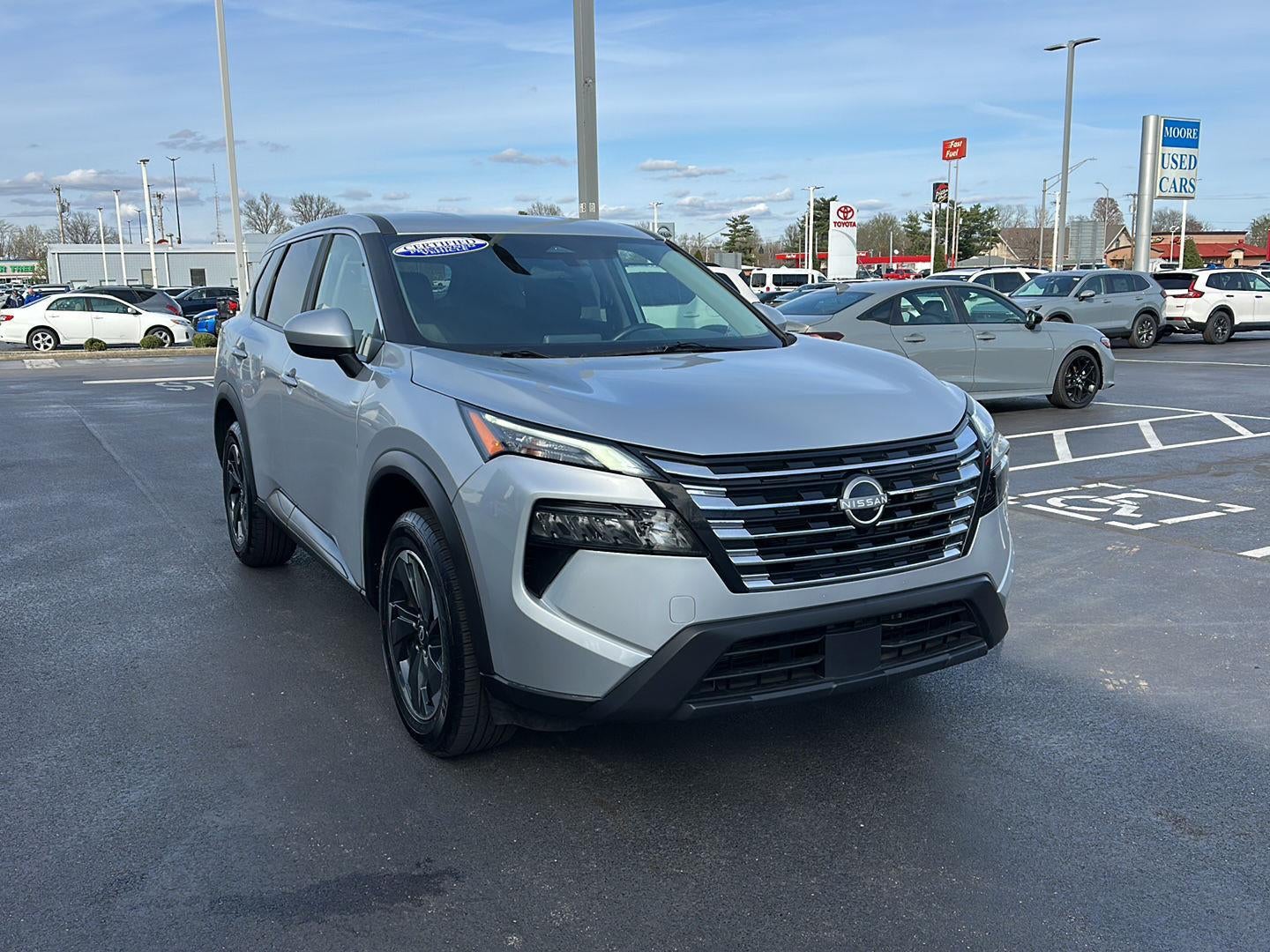 2025 Nissan ROGUE SV