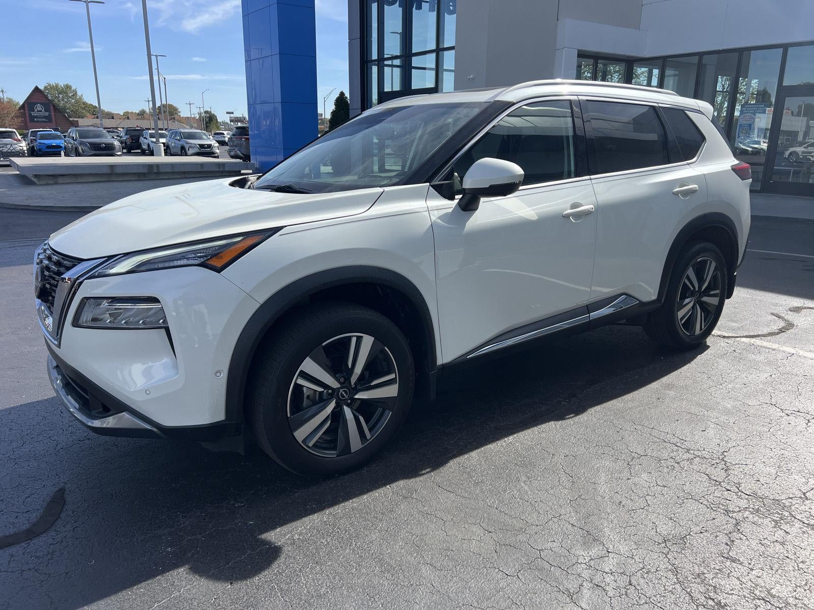 2023 Nissan Rogue SL