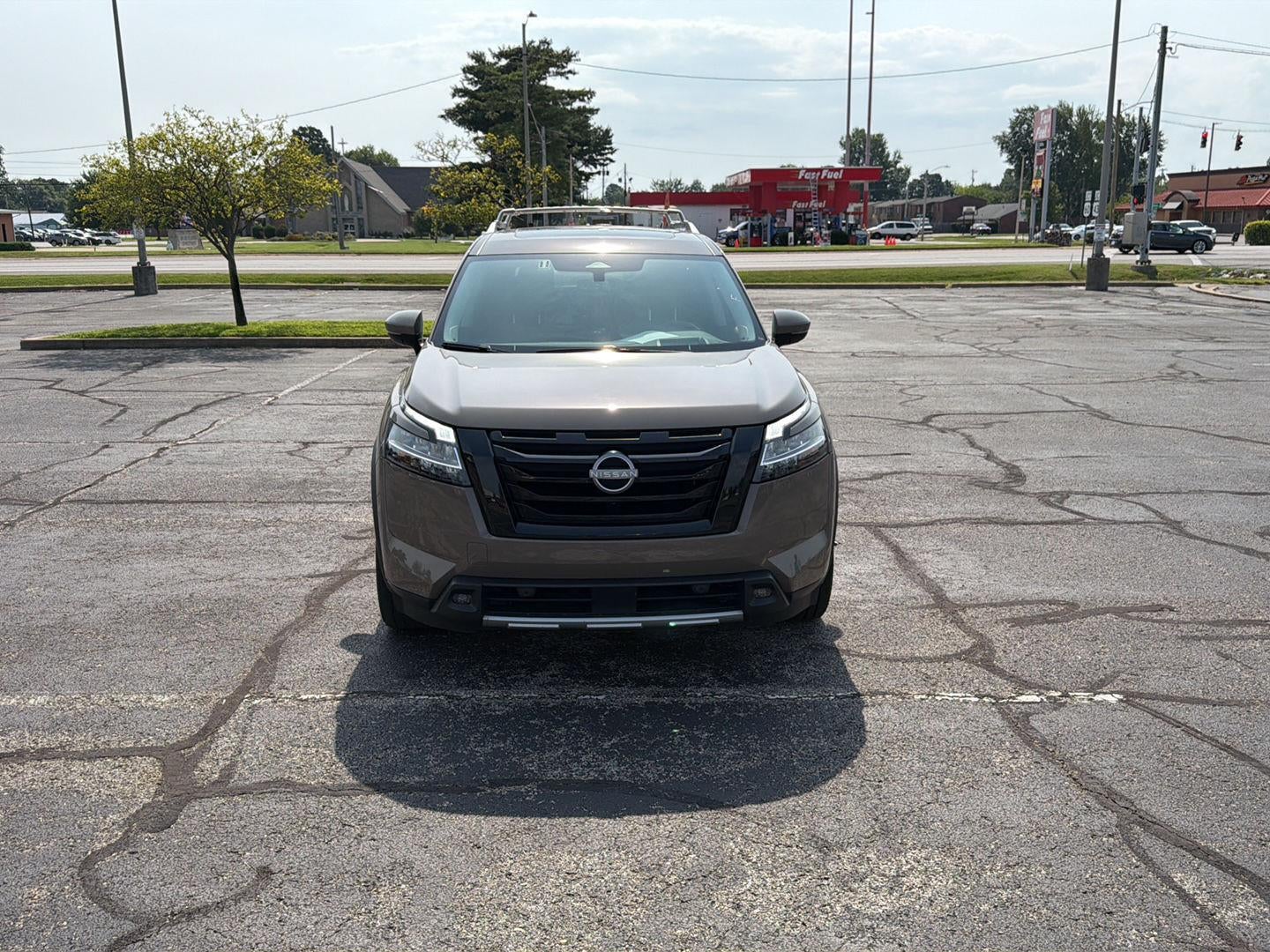 2024 Nissan Pathfinder Platinum