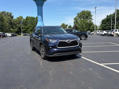 2021 TOYOTA TRUCK HIGHLANDER XLE