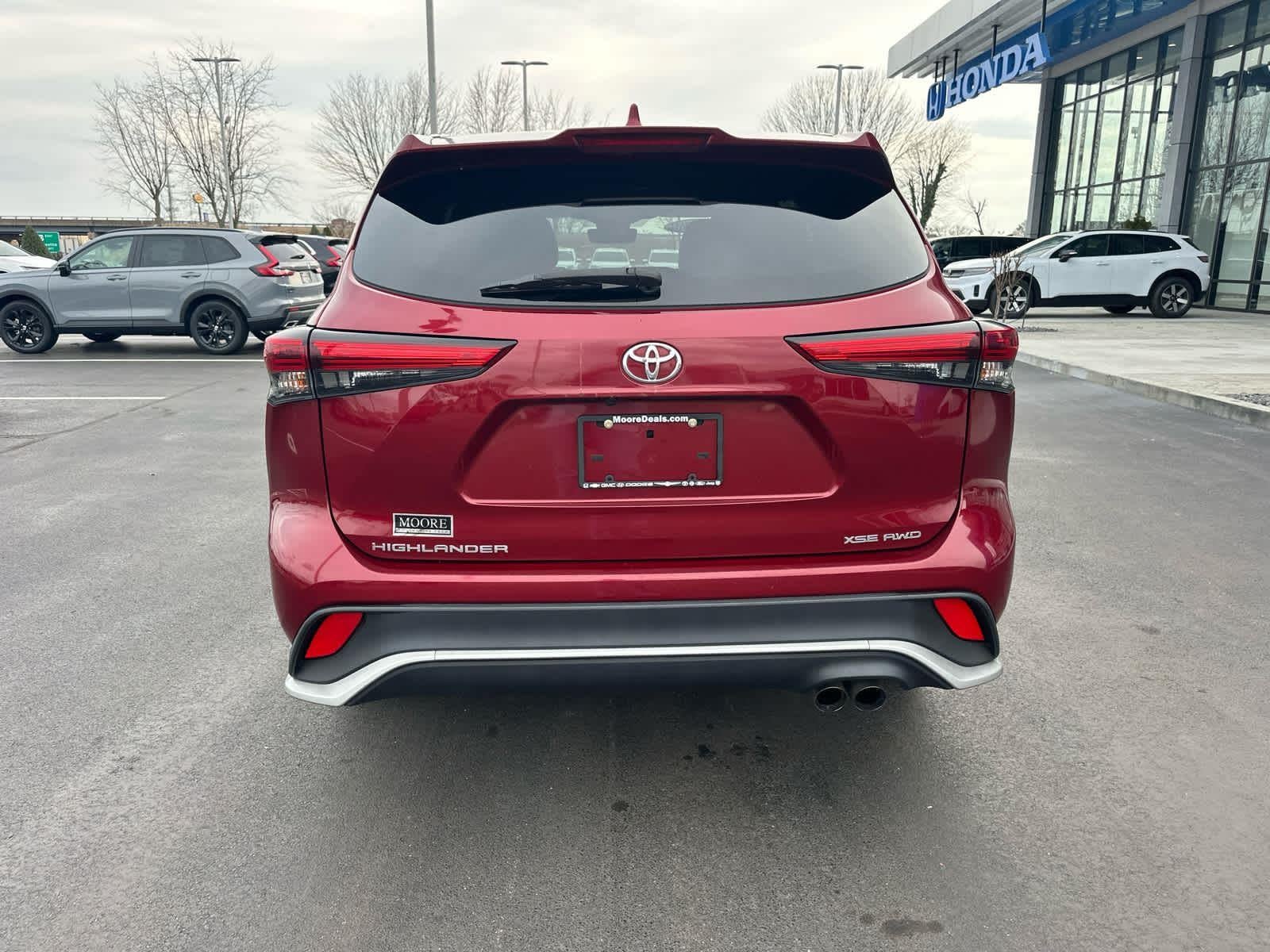 2021 TOYOTA TRUCK HIGHLANDER XSE