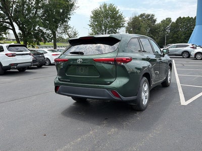 2023 Toyota Highlander LE