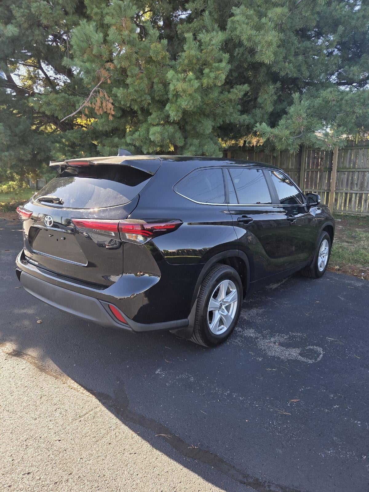 2025 Toyota Highlander LE